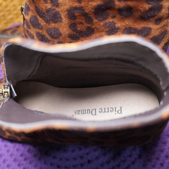 Pierre Dumas Garda-8 Women's Leopard Chunky Heel Front V Ankle Booties Size 6 - Picture 6 of 7